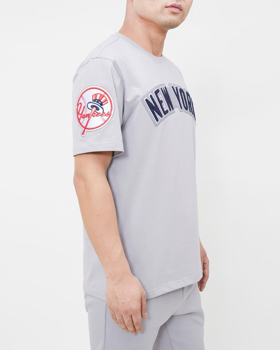 New York Yankees Classic Chenille SJ Tee